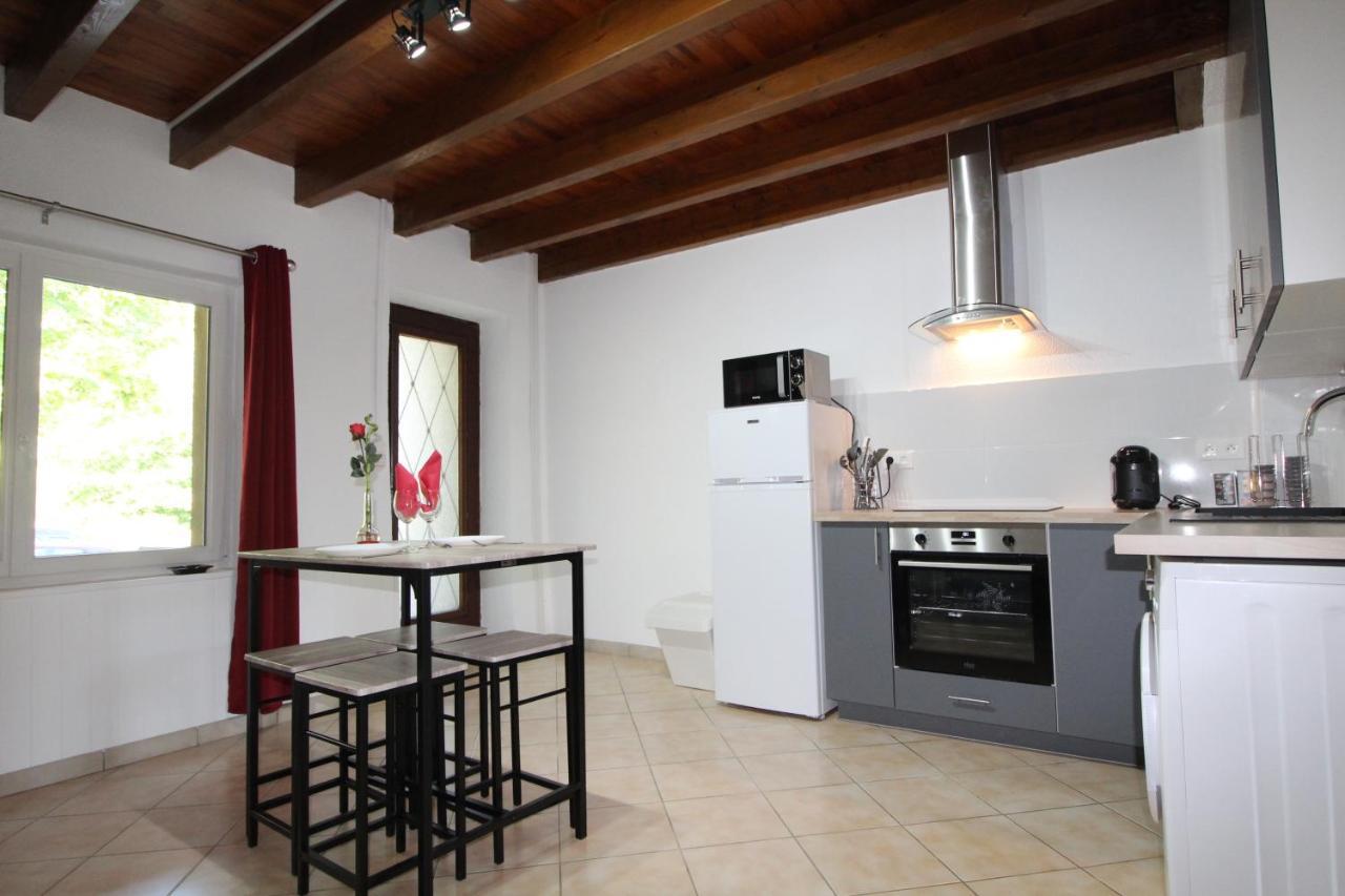 Gites A La Ferme De Bacon Saint-Sylvestre  Экстерьер фото